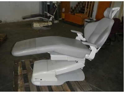 Engle 300 Dental Chair
