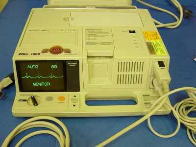 ZOLL 1600 Monitor / Pacemaker