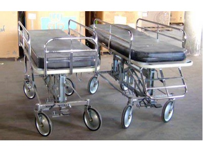 Rolling Hospital Transport Beds