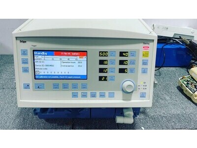 Dr�ger Savina 300 Classic ICU Ventilator