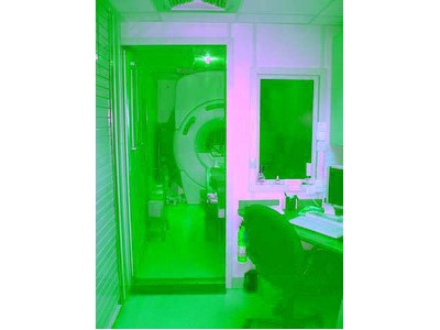 2002 GE 1.5 Signa LX HiSpeed Mobile MRI