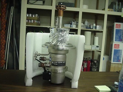 Leybold MRI Coldhead