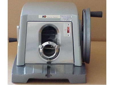 AO 820 Microtome (Gray)