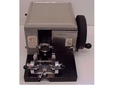 Lipshaw 45 Microtome