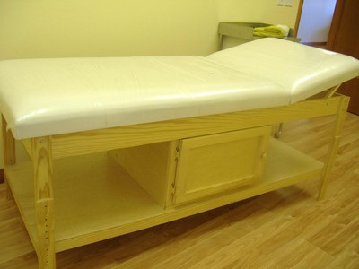 Solid Oak Patient Table