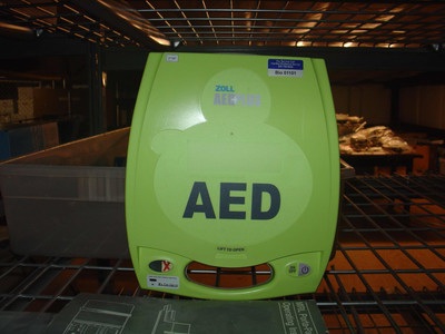 AED New Zoll Plus Defibbrillator 