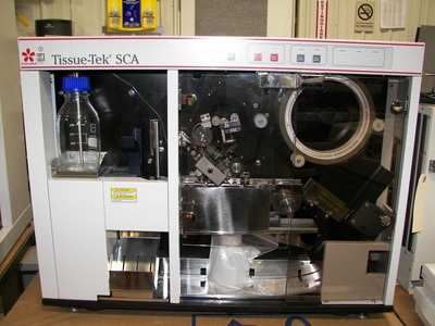 Tissue Tek SCA Coverslipper
