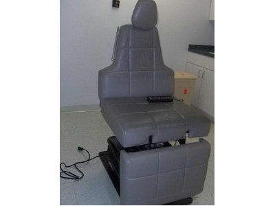 MIDMARK Examination Table/Chairs