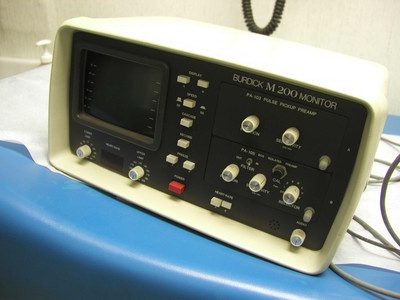 Burdick M200 Monitor