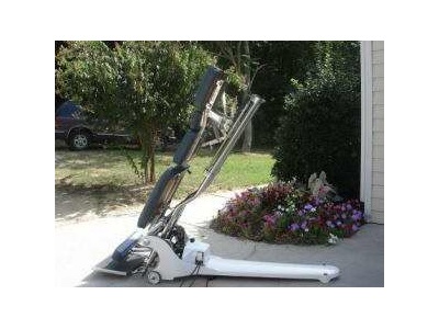 Zenith 210 Hylo adjusting table