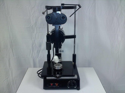 TOPCON SL1D SLIT LAMP