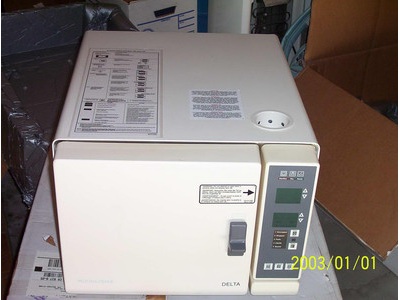 Pelton & Crane Delta 10 Autoclave
