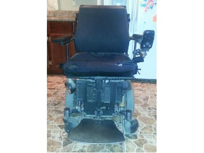 quantum 6000 Z electric wheelchair